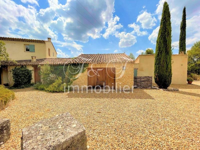 Propriété - 190 m² - 6 pièces