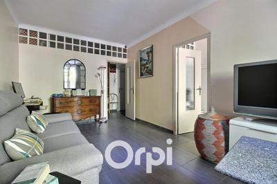 Studio - 33 m² - 1 pièce