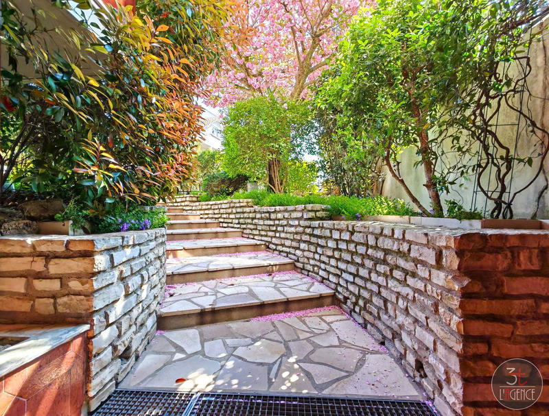 Appartement - 126 m² - 5 pièces