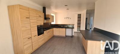 Maison - 140 m² - 5 pièces