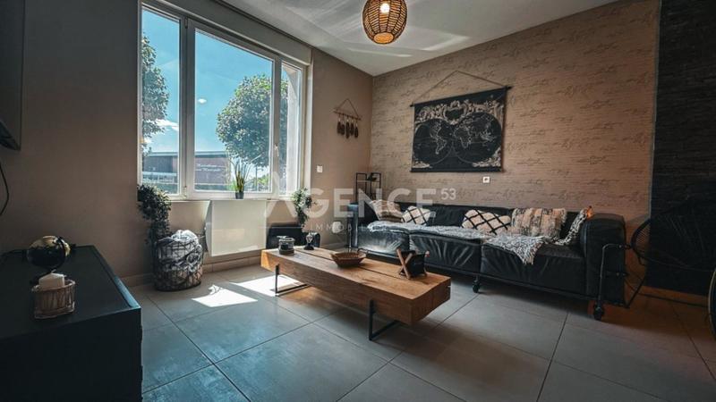 Maison de ville - 168 m² - 4 pièces