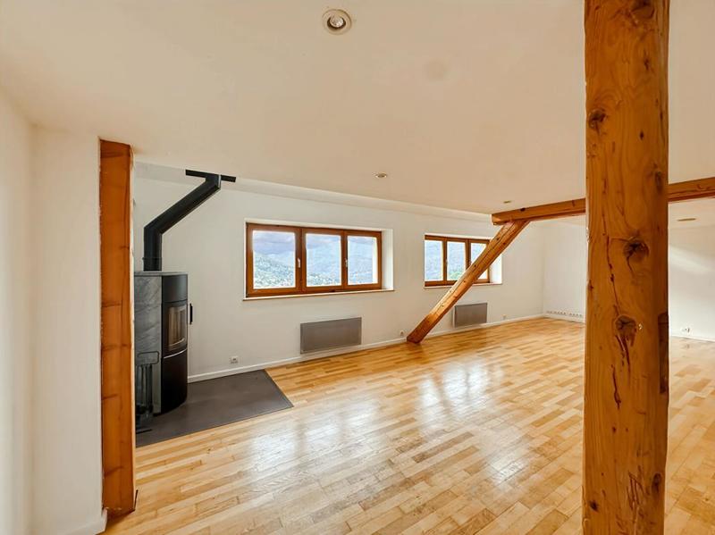 Appartement - 87 m² - 4 pièces