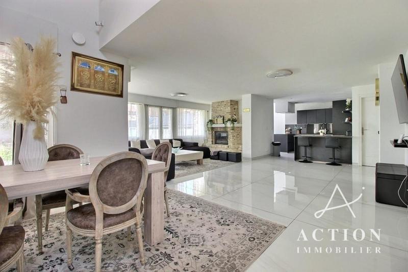 Maison - 190 m² - 7 pièces