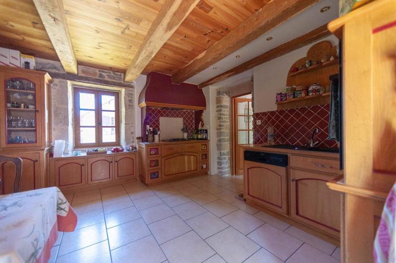 Propriété - 275 m² - 10 pièces