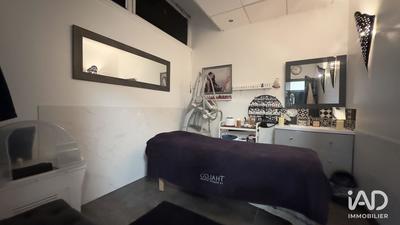 Local commercial - 115 m²