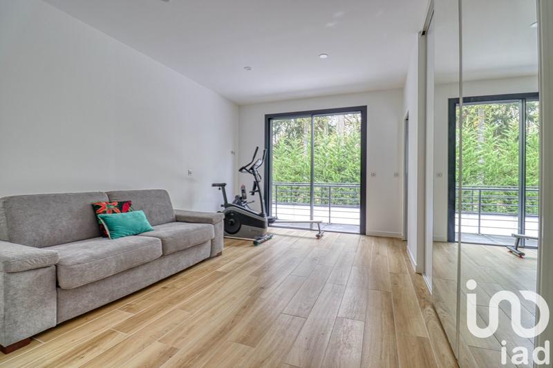 Maison de maîtres - 300 m² - 7 pièces