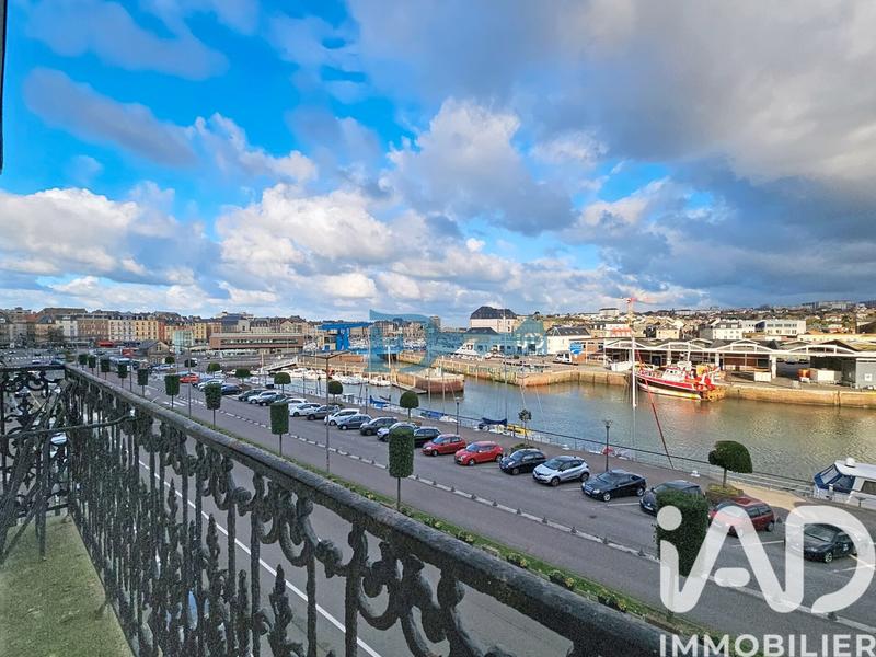 Studio - 40 m² - 1 pièce