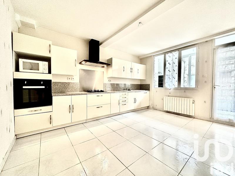 Maison - 110 m² - 4 pièces