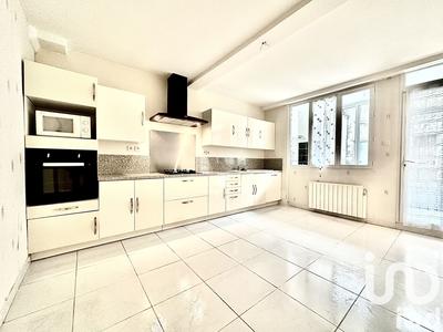 Maison - 110 m² - 4 pièces