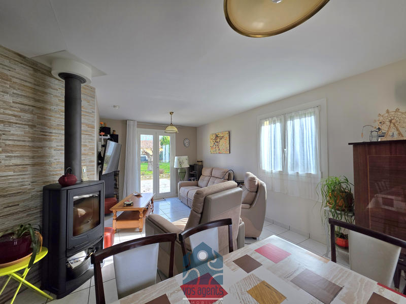 Maison - 90 m² - 4 pièces