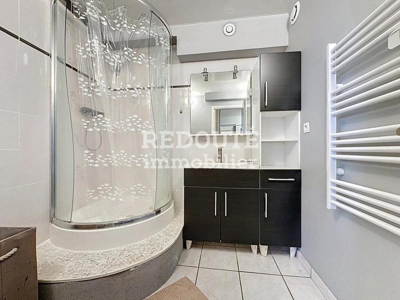 Appartement - 75 m² - 4 pièces