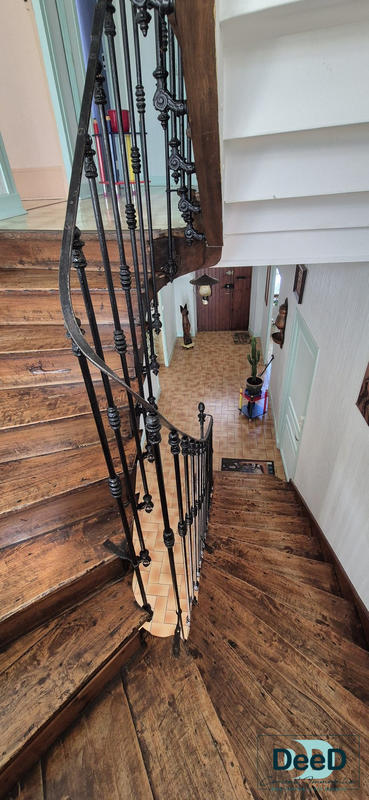 Maison ancienne - 171 m² - 7 pièces