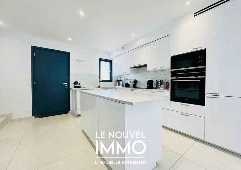 Maison - 110 m² - 5 pièces