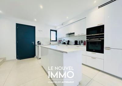 Maison - 110 m² - 5 pièces