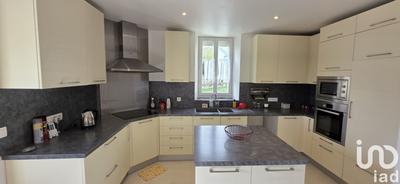 Maison - 245 m² - 6 pièces