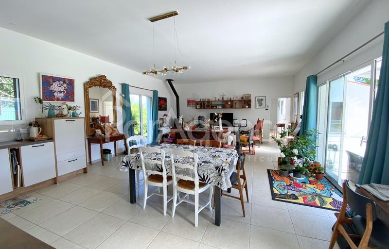 Maison - 174 m² - 5 pièces