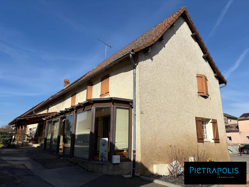 Maison ancienne - 200 m² - 9 pièces