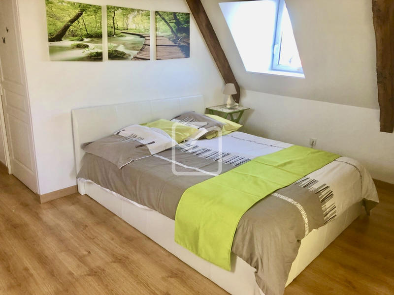 Maison - 314 m² - 13 pièces