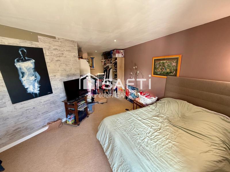 Maison - 145 m² - 5 pièces