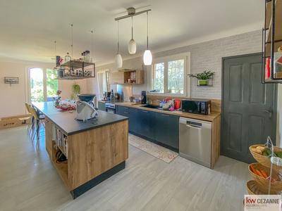 Maison - 190 m² - 7 pièces