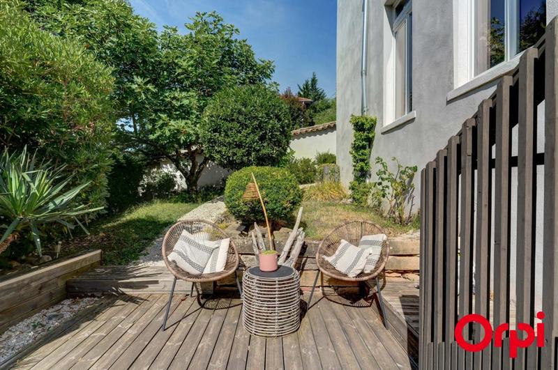 Appartement - 145 m² - 5 pièces