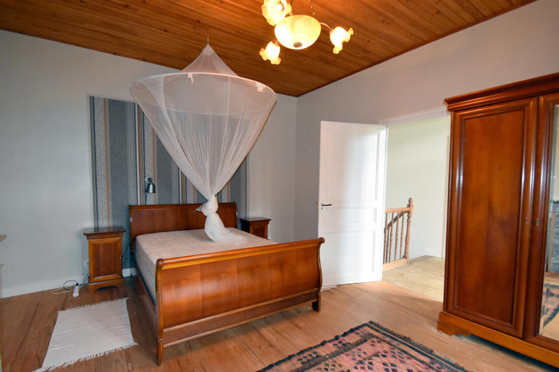 Maison - 175 m² - 5 pièces