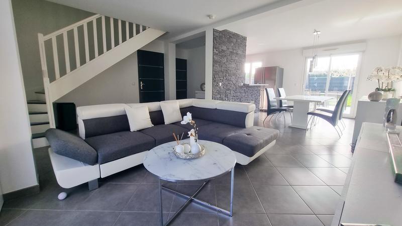 Maison - 101 m² - 1 pièce