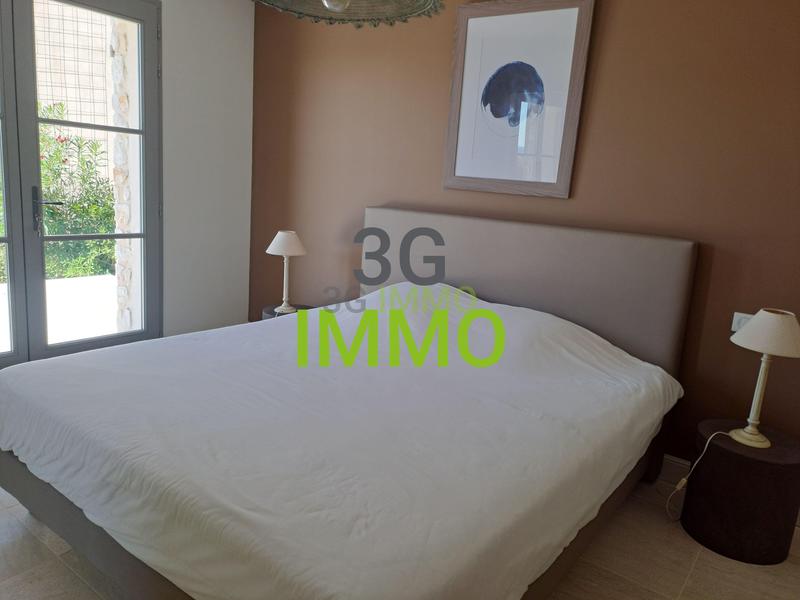 Maison en pierre - 202 m² - 7 pièces