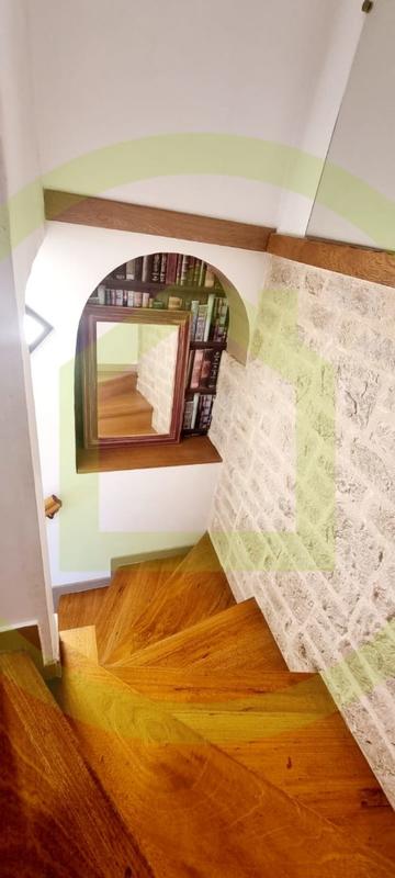 Maison - 100 m² - 6 pièces