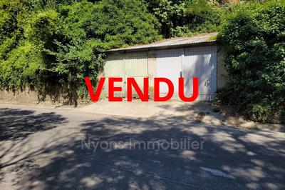 Parking / Garage - 14 m²