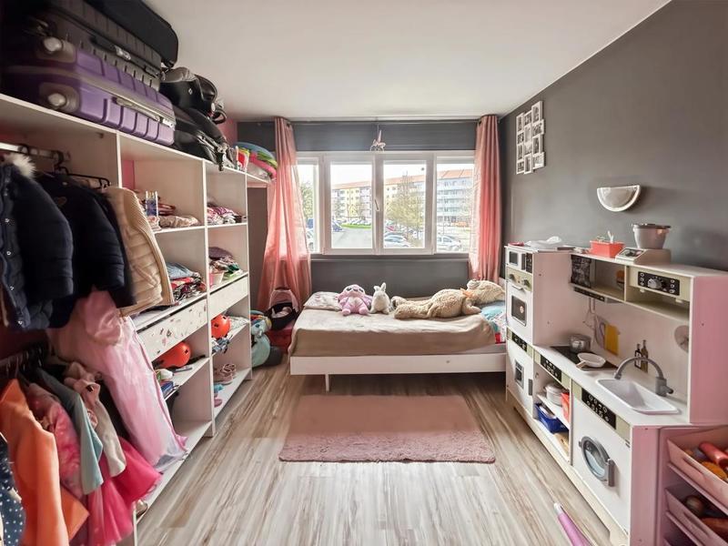 Appartement - 90 m² - 4 pièces