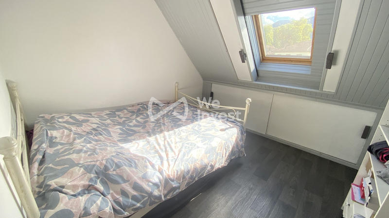 Maison traditionnelle - 147 m² - 8 pièces