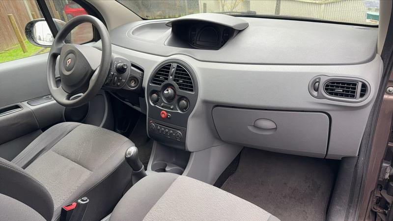 Renault Modus 1.2 75 .com