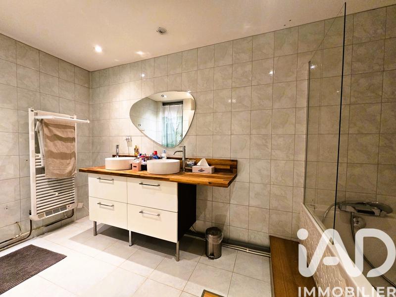 Maison - 115 m² - 7 pièces