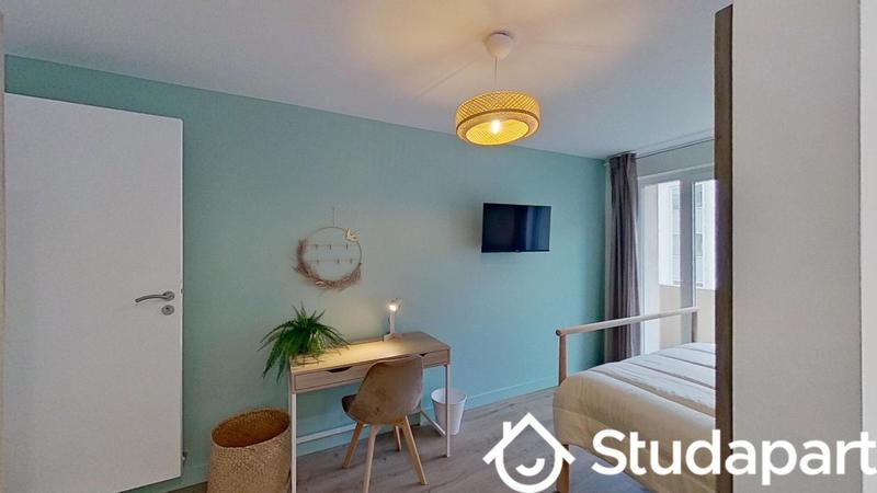 Chambre - 12 m² - 1 pièce