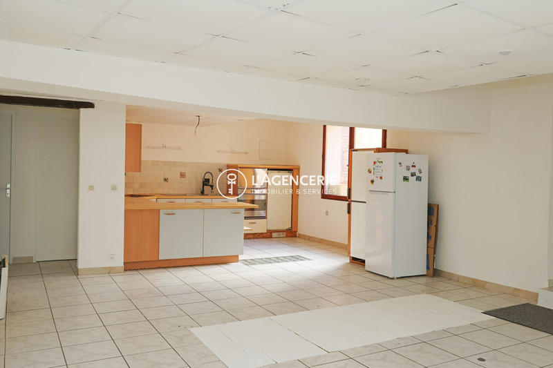 Appartement - 91 m² - 2 pièces