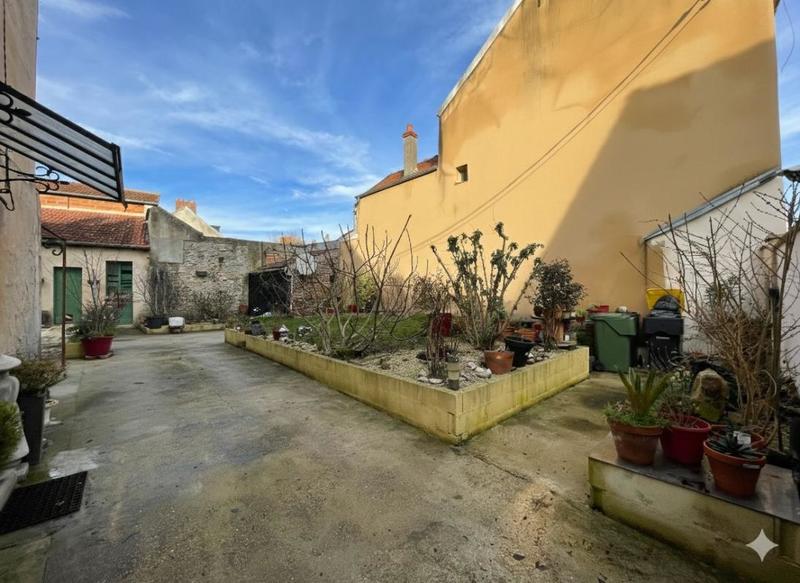 Maison - 122 m² - 5 pièces