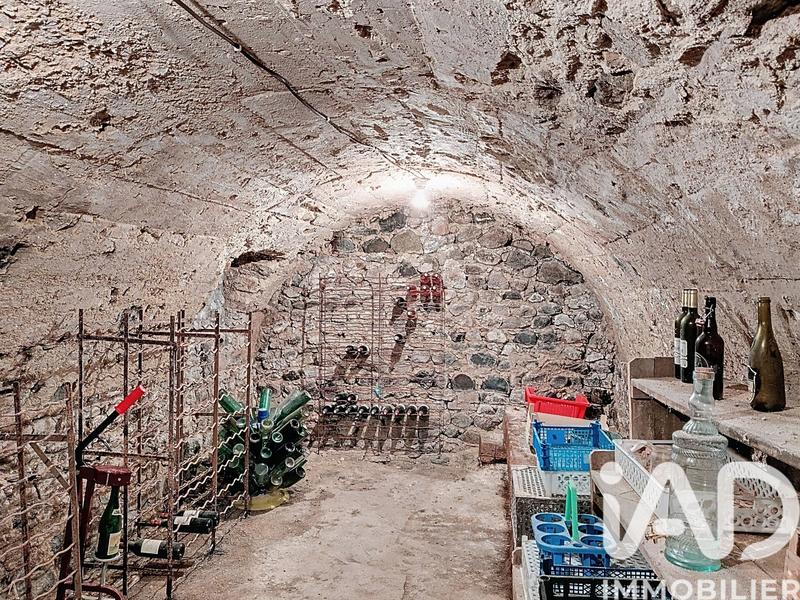 Maison - 335 m² - 13 pièces