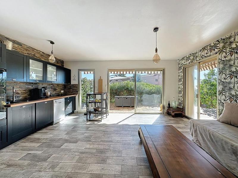 Appartement - 49 m² - 2 pièces