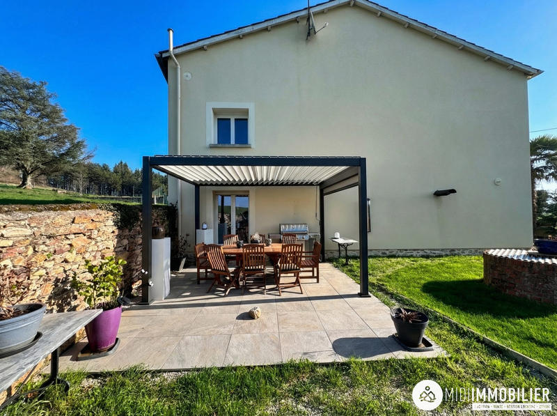 Maison - 190 m² - 6 pièces