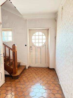 Maison - 136 m² - 6 pièces