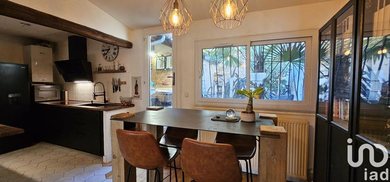 Maison de ville - 71 m² - 4 pièces