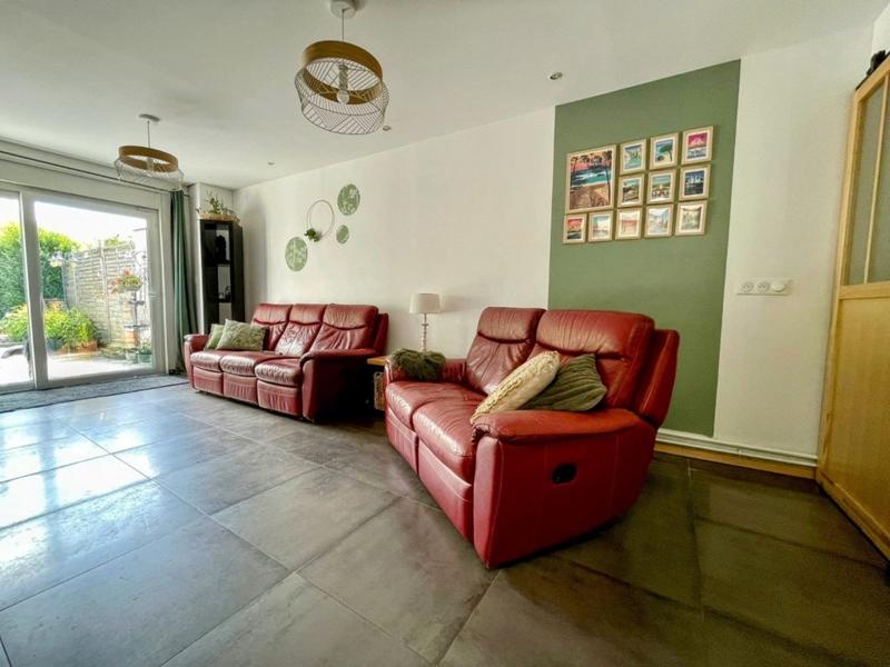 Maison - 158 m² - 5 pièces