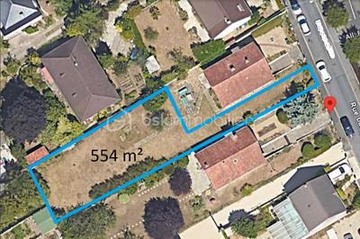 Terrain - 554 m²