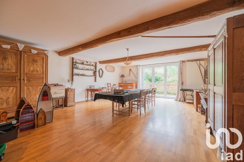 Maison - 339 m² - 10 pièces