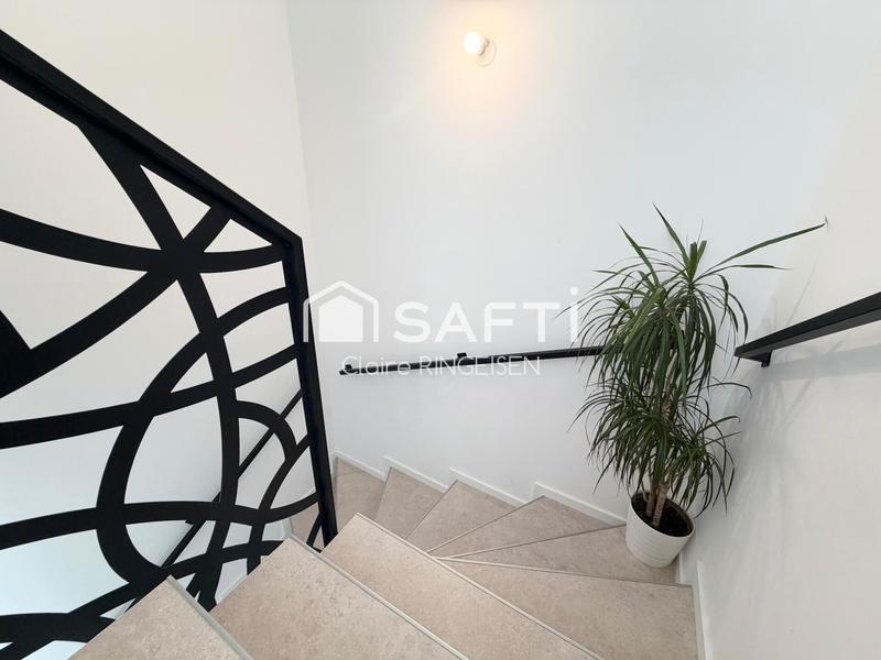 Maison - 136 m² - 5 pièces