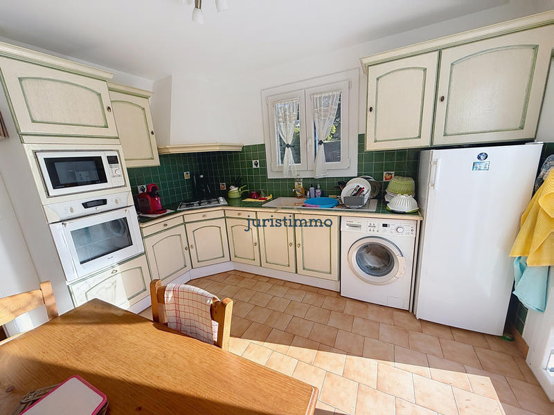 Maison - 92 m² - 4 pièces