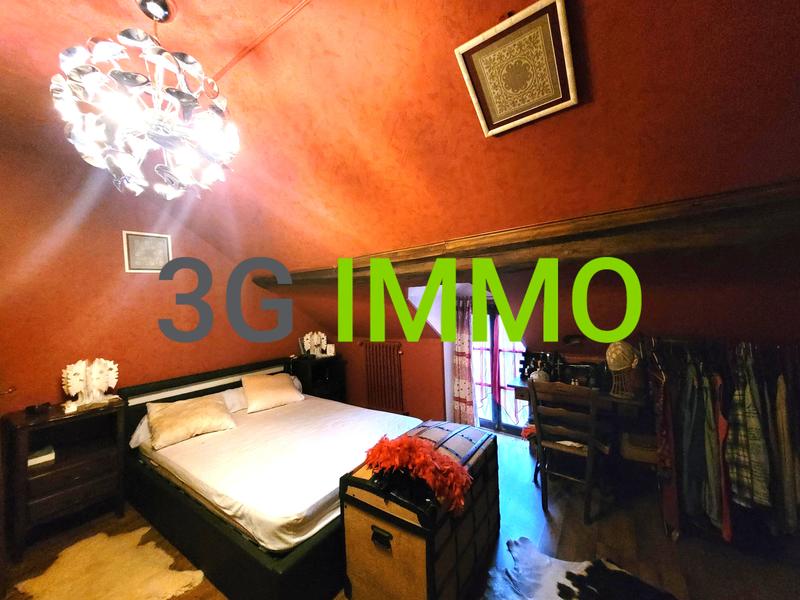 Longère - 93 m² - 5 pièces