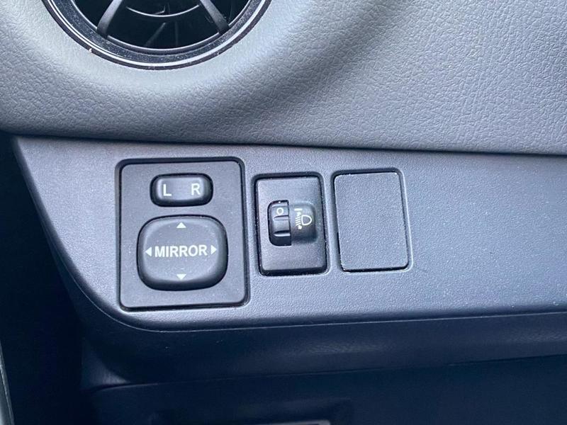 Toyota Yaris France 100cv Hybride Bluetooth/Radars Ar/Demarrage Mains Libres/Clim