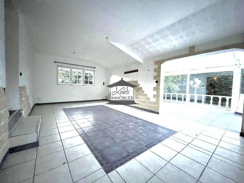 Maison - 137 m² - 4 pièces